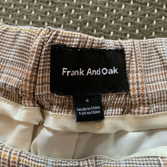 Frank and Oak Shorts - Picture 5 of 5